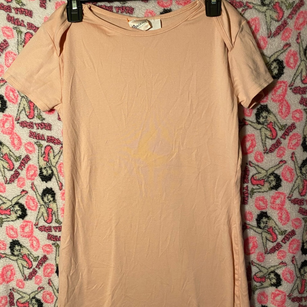 Pink fitted dress